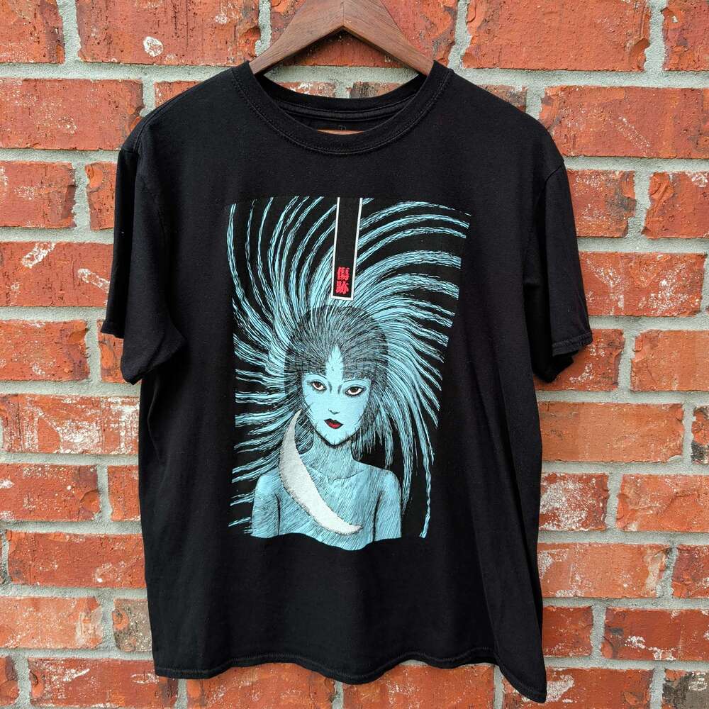 Uzumaki Junji Ito Graphic T-Shirt Mens L Black Horror Manga Tomie Print
